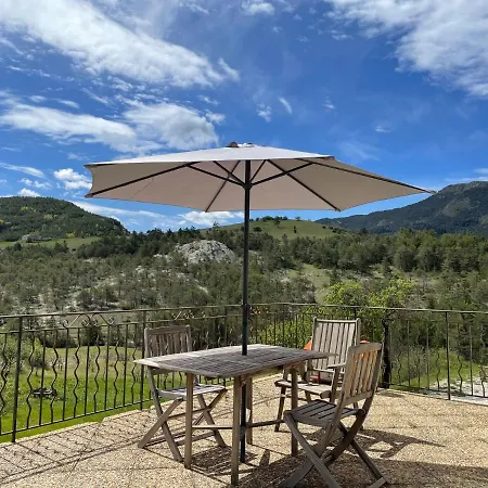 Ferienhaus Domaine Du Pigeonnier